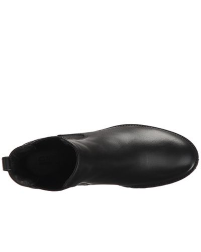 la canadienne conner