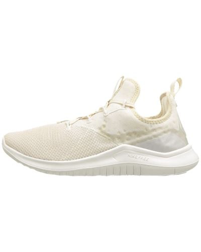 nike free tr 8 champagne