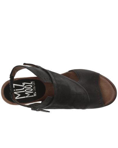 moonlight evening sandals