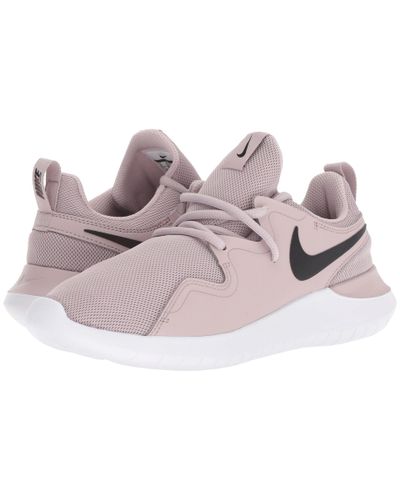 nike wmns tessen