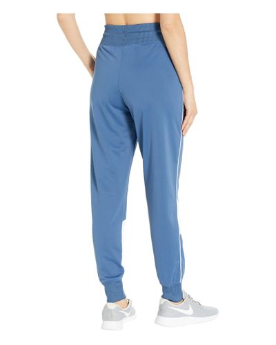 nike women's heritage track pants