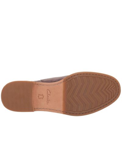 clarks arlo taupe