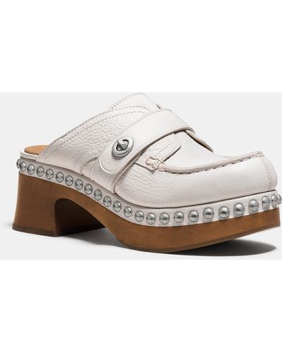 COACH Turnlock Mid-Heel Clog With Rivets - Natural