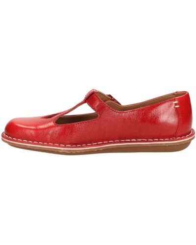 Clarks Tustin Talent Leather Court Shoes - Red