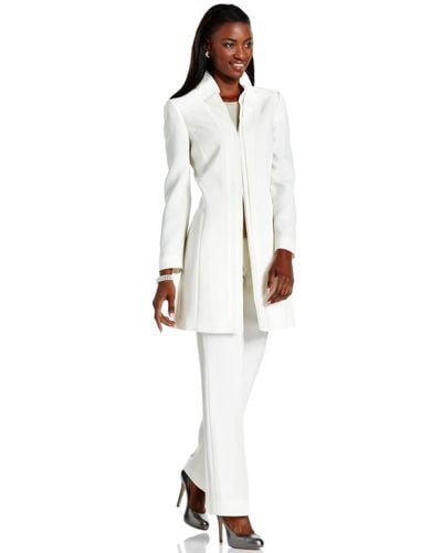 Tahari Two-Piece Pant Suit - White