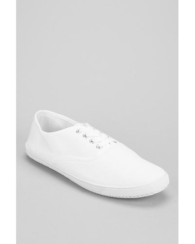 Urban Outfitters Uo Canvas Plimsoll Sneaker - White