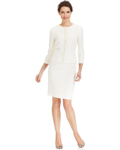 Tahari By Asl Collarless Beaded Skirt Suit - White