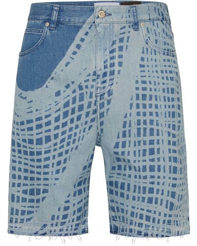 Loewe Short en denim et coton avec imprimé - Bleu