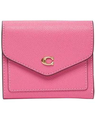 COACH Wyn Small Wallet - Pink