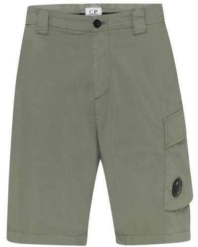 C.P. Company 53 Fili Stretch Cargo Shorts - Green