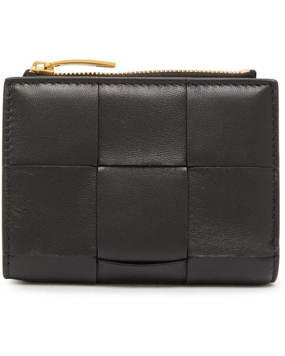 Bottega Veneta Zweiflügelige Brieftasche Cassette mit Reißverschluss - Schwarz