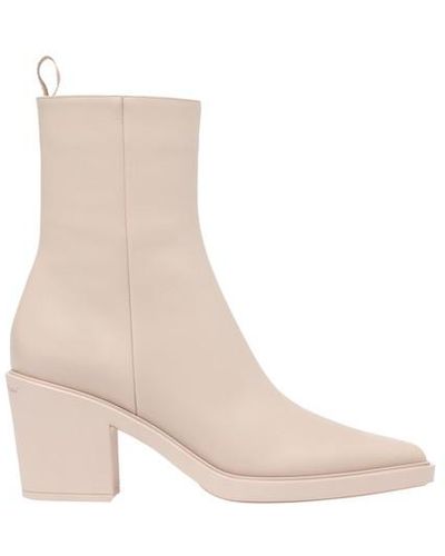 Gianvito Rossi Dylan Boots - Natural
