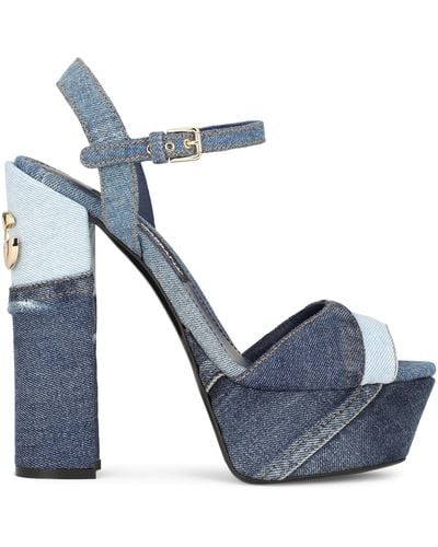 Dolce & Gabbana Sandales à talon bottier bleues en denim à plateforme et à patchwork