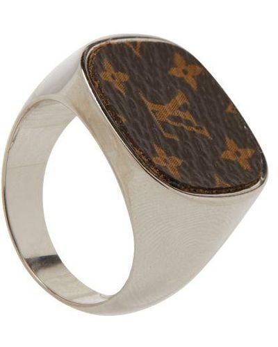 Bague best sale homme vuitton