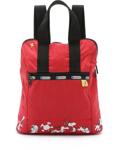 LeSportsac Peanuts X Everyday Convertible Backpack - Snoopy Everyday - Red