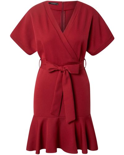 Trendyol Kleid - Rot