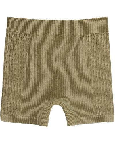 Bershka Shorts - Grün