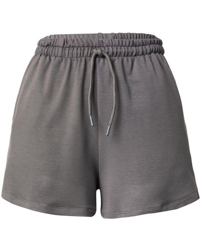 Trendyol Shorts - Grau