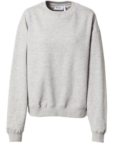Weekday Sweatshirt 'essence standard' - Grau