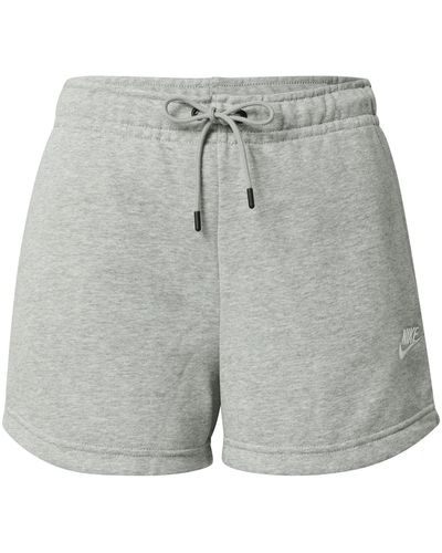 Nike Shorts 'essential' - Mehrfarbig