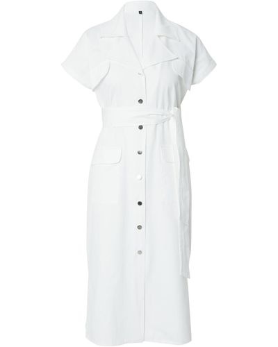 Trendyol Kleid - Weiß