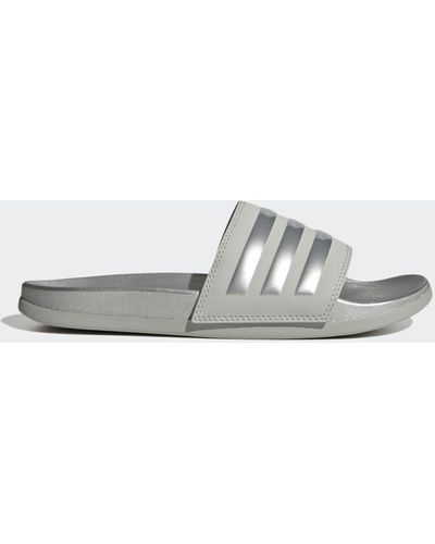 adidas Adilette Comfort Slides - White
