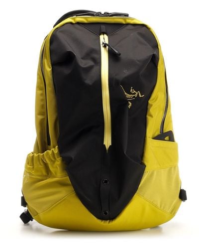 Arc'teryx "arro 16" Backpack - Black