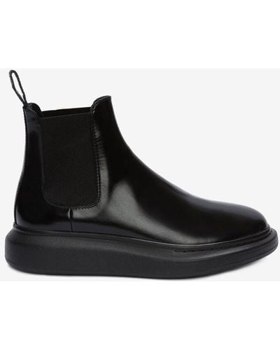 Alexander McQueen Oversized Sole Chelsea Boots - Black