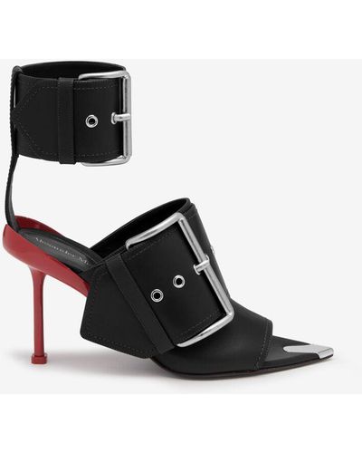 Alexander McQueen Slash sandalen mit schließe - Schwarz