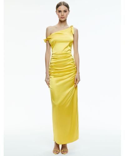 Alice + Olivia Marilla Off The Shoulder Ruched Maxi Dress - Yellow