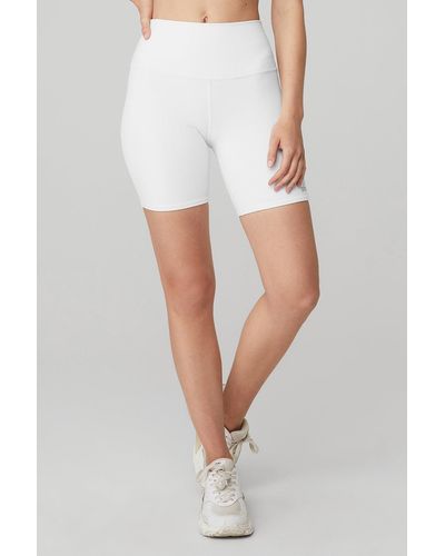 Alo Yoga Knee-length shorts and long shorts for Women | Online Sale up to  40% off | Lyst