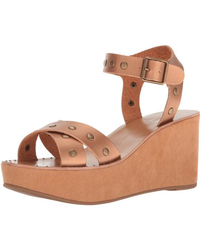Chinese Laundry Ozzie Burnished Wedge Sandal - Brown