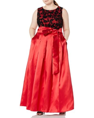 Eliza J Size Lace Top Ballgown - Red