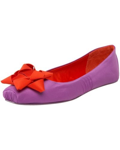 Kate Spade's festive 'Fiona' flats with giftwrap bow > Shoeperwoman