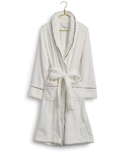 Vera Bradley Plush Fleece Robe - White