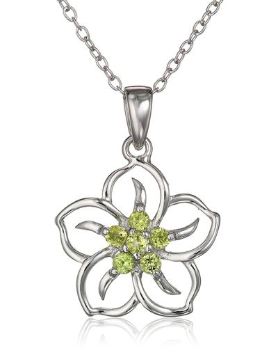 Amazon Essentials Sterling Silver Genuine Peridot Flower Pendant Necklace - White