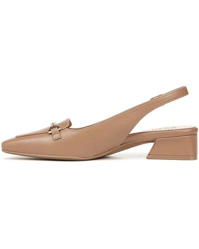 Naturalizer S Lindsey Slingback Pointed Toe Low Block Heel Pump Hazelnut Brown Leather 8.5 M - Natural