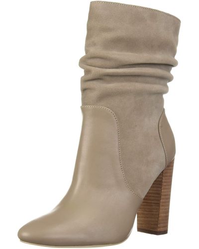 Charles David Indy Pump - Natural