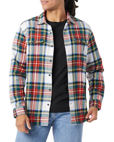 Amazon Essentials Regular-fit Long-sleeve Two-pocket Flannel Shirt - Red
