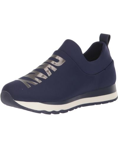 DKNY Comfortable Chic Shoe Jadyn Sneaker - Blue