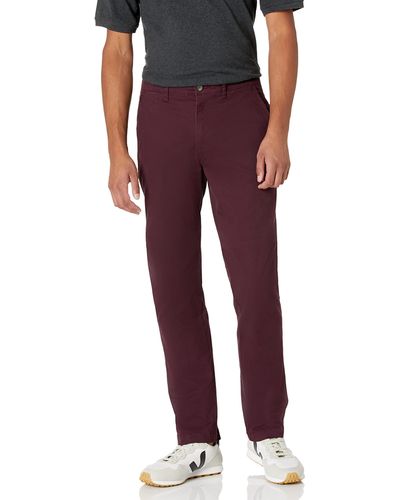 Amazon Essentials Pantalon Chino Stretch décontracté - Rouge
