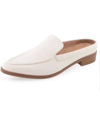 Aerosoles Enright Loafer Flat - White