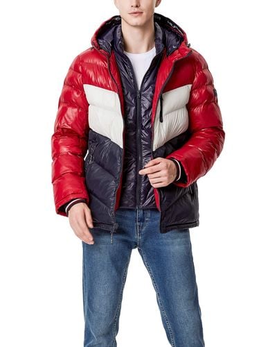 Tommy Hilfiger Midweight Chevron Quilted Performance Hooded Puffer Jacket - Red
