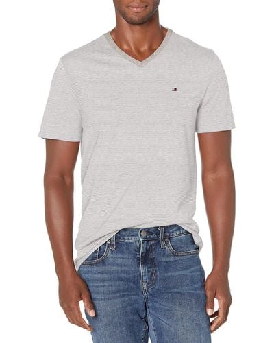 Tommy Hilfiger Short Sleeve Graphic V-neck T-shirt - White