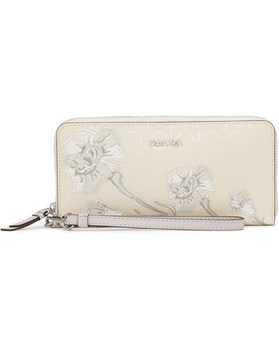 Calvin Klein Audrey Floral Signature Boxed Wallet - Natural