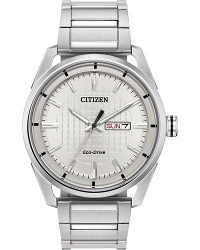 Citizen Eco-drive Weekender Watch In Stainless Steel - Metallic