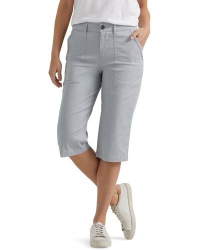 Lee Jeans Ultra Lux Comfort With Flex-to-go Utility Skimmer Capri Pant - Gray