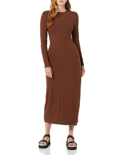 Amazon Essentials Weitgeripptes Langarm-Kleid mit offenem Rücken - Mettallic