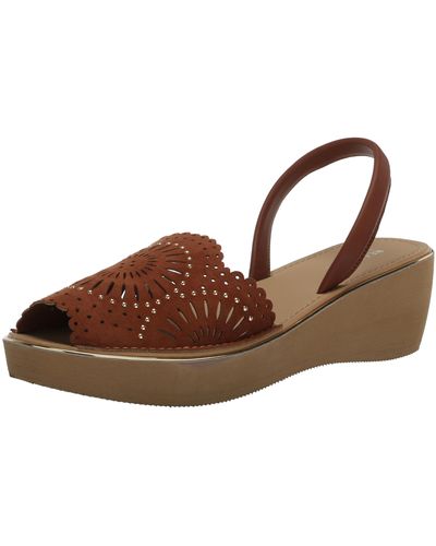 Kenneth Cole Fine Glass Lzr Wedge Sandal - Brown