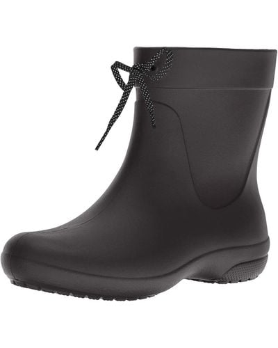 Crocs™ Freesail Shorty Rain Boots - Negro